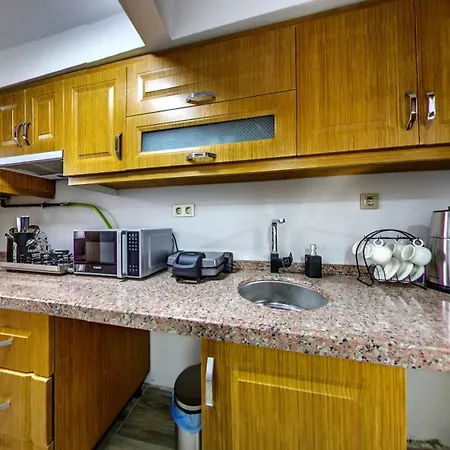 Denis Suit Apart Apartmanhotel