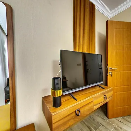 Apartmanhotel Denis Suit Apart *