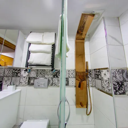 Denis Suit Apart Apartahotel Estambul